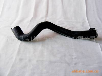 高壓橡膠管、低壓橡膠管-生產(chǎn)銷(xiāo)售汽車(chē)橡膠水管。硅膠管、油管、防塵套、支架、大眾配.